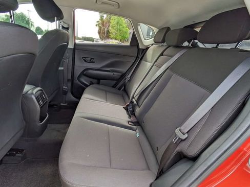 Used 2024 Hyundai Kona SEL w/ Convenience Package FWD image 15