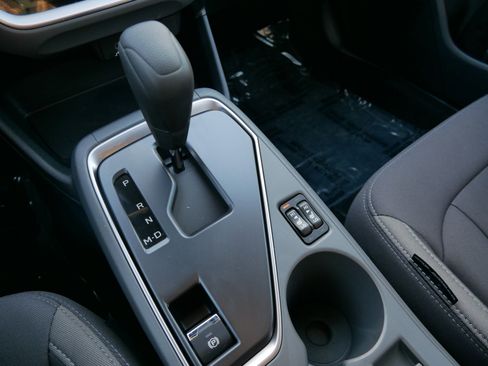 Certified 2025 Subaru Crosstrek 2.0i Premium image 24