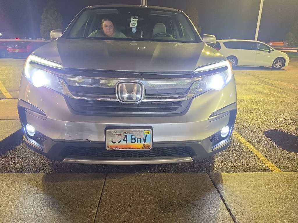 Used 2019 Honda Pilot EX image 2