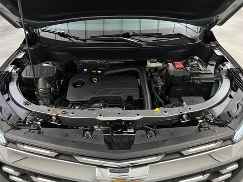 Used 2026 Chevrolet Equinox LT FWD image 71