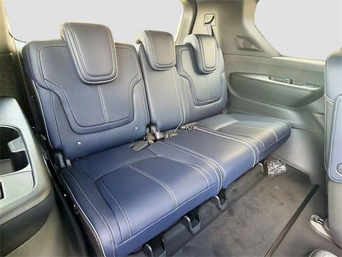 New 2026 INFINITI QX80 4WD image 24