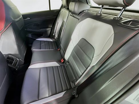 New 2026 Volkswagen GTI SE image 4