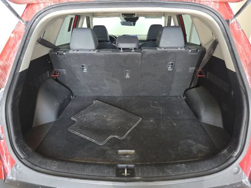Used 2022 Kia Seltos S FWD image 17