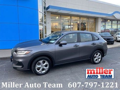 Used 2024 Honda HR-V LX image 1