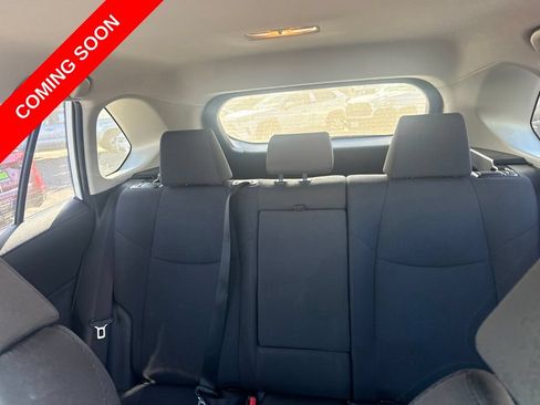 Used 2020 Toyota RAV4 LE w/ Carpet Mat Package AWD/4WD image 23