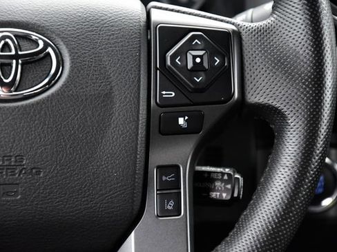 Certified 2021 Toyota Tacoma TRD Sport image 19