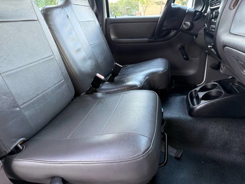 Used 2002 Ford Ranger XLT image 19