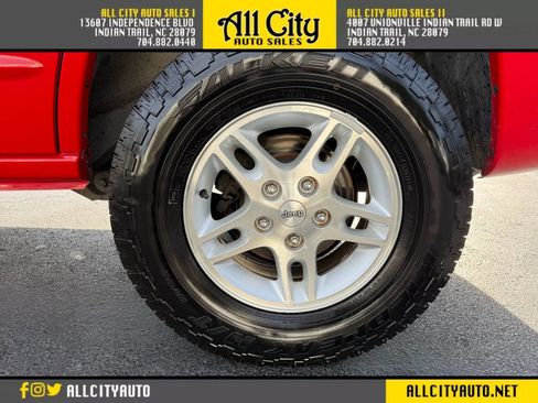 Used 2000 Jeep Grand Cherokee Limited image 24