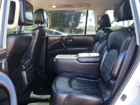 Used 2022 Nissan Armada Platinum w/ Captain's Chairs Package RWD image 28