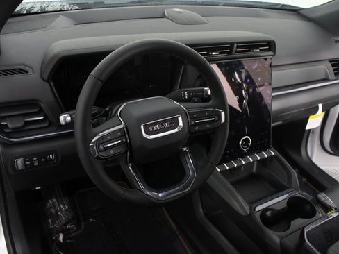 New 2026 GMC Terrain AT4 w/ Convenience Package III image 10