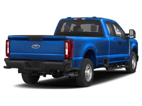 New 2026 Ford F350 XLT w/ 360-Degree Camera Package AWD/4WD image 2