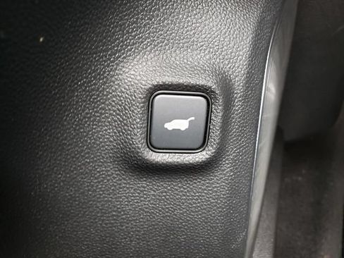 Used 2023 Acura MDX SH-AWD w/ Technology Package image 26