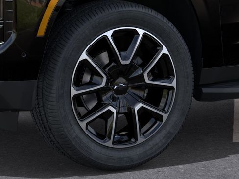 New 2026 Chevrolet Tahoe RST image 9