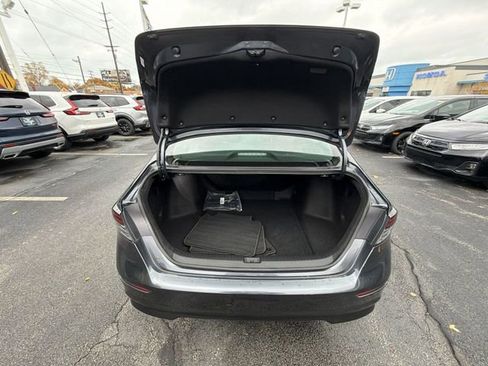 Used 2023 Honda Accord EX image 20