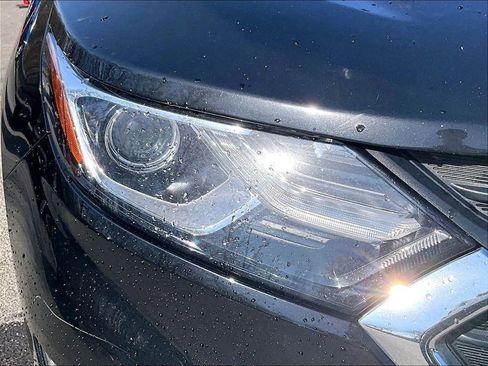 Used 2021 Chevrolet Equinox LT w/ LPO, Floor Liner Package image 27