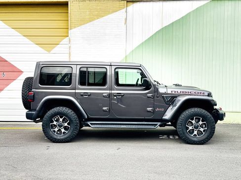 Used 2019 Jeep Wrangler Unlimited Rubicon AWD/4WD image 10