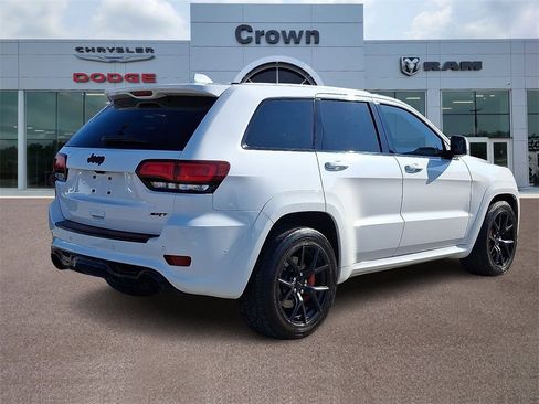 Used 2021 Jeep Grand Cherokee SRT image 6