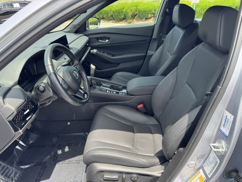 Certified 2025 Honda Accord Sport image 17