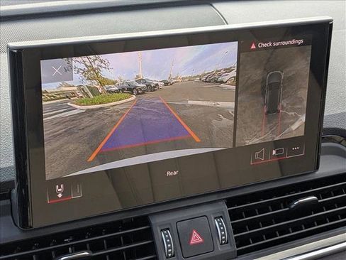 Used 2025 Audi Q5 2.0T Premium Plus w/ Premium Plus Package image 12