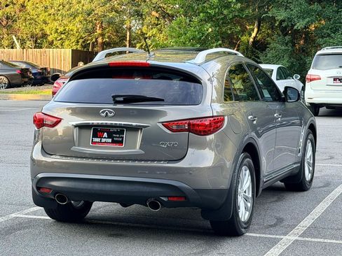 Used 2016 INFINITI QX70 2WD w/ Premium Package image 5
