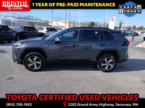 Certified 2024 Toyota RAV4 SE w/ Weather & Moonroof Package image 4
