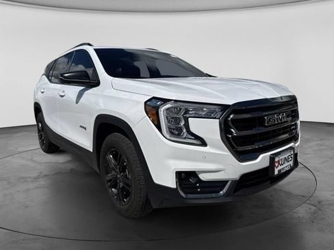 Used 2023 GMC Terrain AT4 w/ Tech Package AWD/4WD image 4