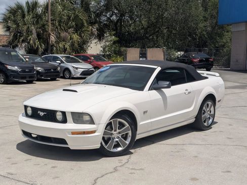 Used 2008 Ford Mustang GT Premium RWD image 5