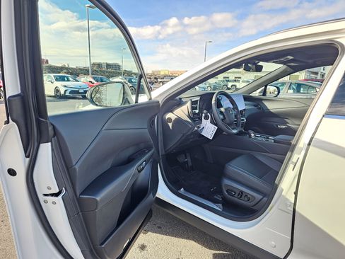 Used 2026 Lexus RX 350h w/ Convenience Package image 18