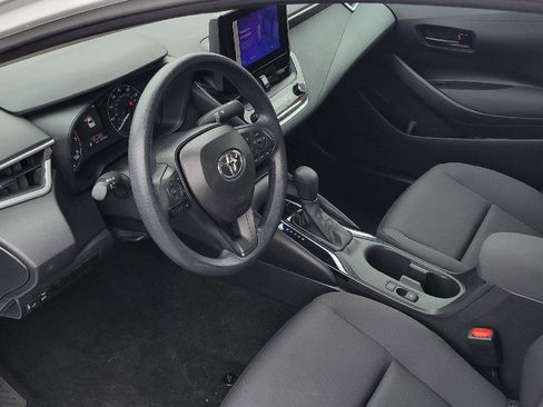Used 2024 Toyota Corolla LE image 5