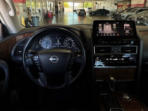 Used 2024 Nissan Armada SL RWD image 15