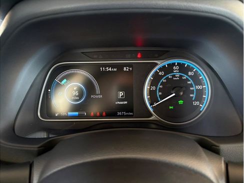 Used 2025 Nissan Leaf S FWD image 16