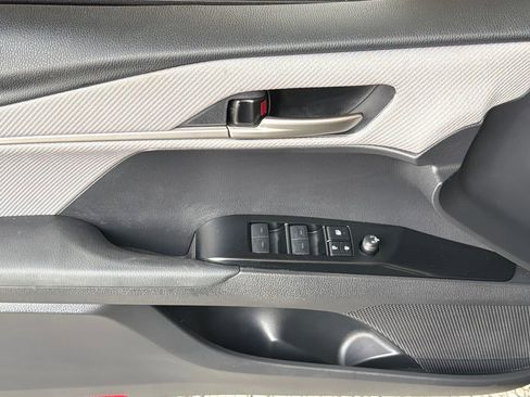 Used 2025 Toyota Camry SE w/ Multimedia Upgrade Package image 3