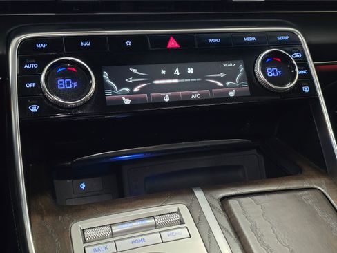 Used 2024 Genesis GV80 2.5T image 16