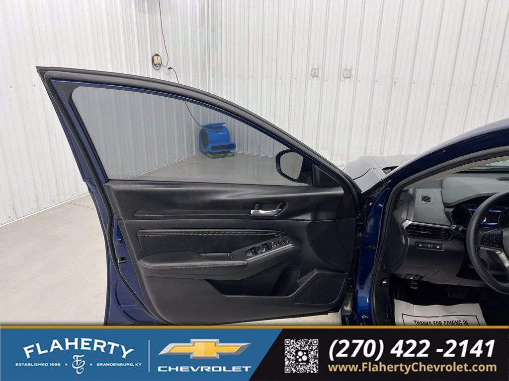 Used 2020 Nissan Altima 2.5 S FWD image 8