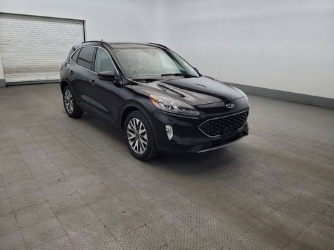Used 2020 Ford Escape Titanium AWD/4WD image 13