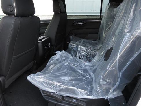 New 2025 Chevrolet Suburban Premier w/ Sun And Tow Package image 17