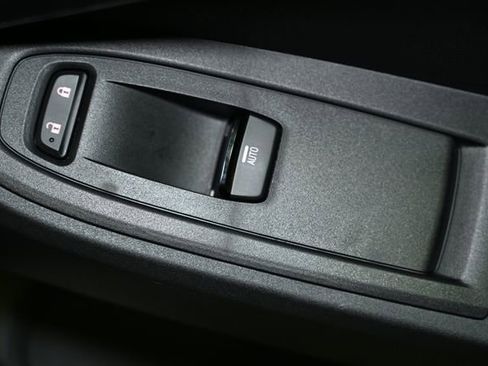 Certified 2025 Subaru Crosstrek 2.0i Premium w/ Crosstrek Mirror Package image 51