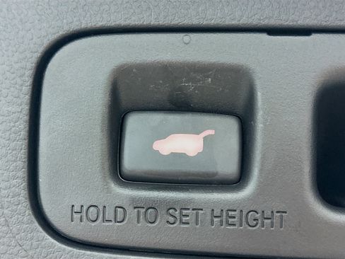 Used 2024 Honda CR-V EX-L image 29