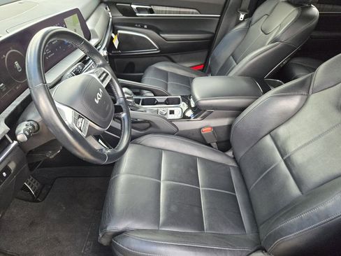 Used 2024 Kia Telluride SX FWD image 8
