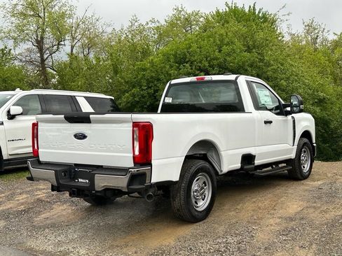 New 2026 Ford F350 XL w/ XL Chrome Package RWD image 28