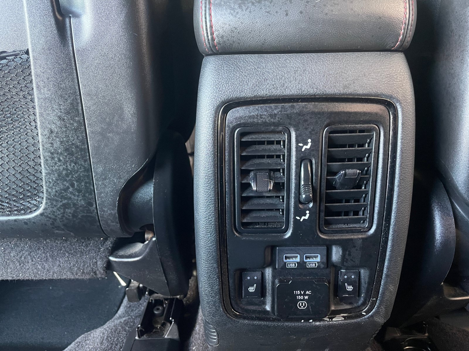Used 2018 Dodge Durango R/T w/ Blacktop Package RWD image 32