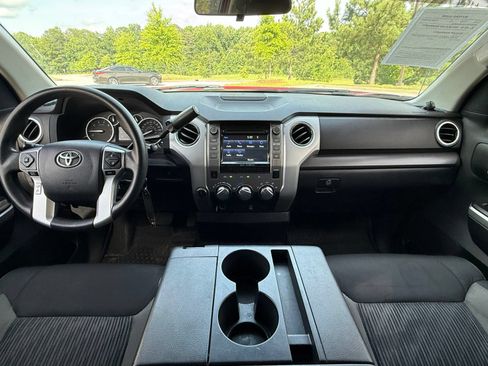 Used 2017 Toyota Tundra SR5 AWD/4WD image 23