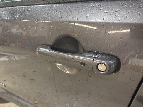 Used 2018 Jeep Renegade Sport w/ Power & Air Group image 28