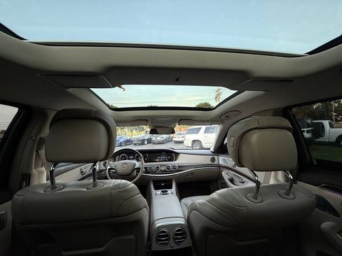 Used 2015 Mercedes-Benz S 550 4MATIC Sedan image 31