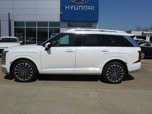 New 2026 Hyundai Palisade Calligraphy image 2