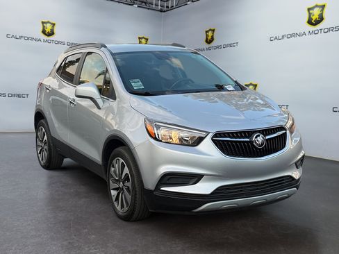 Used 2022 Buick Encore Preferred w/ Safety Package image 3