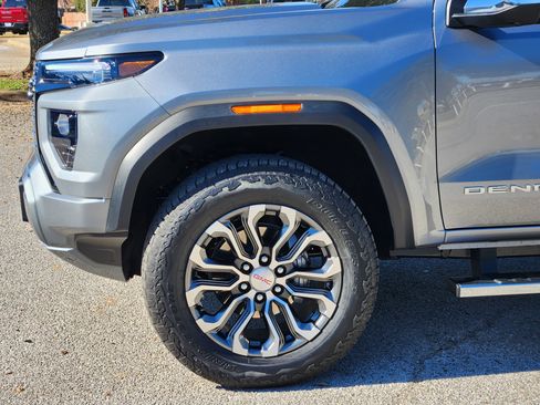 Certified 2026 GMC Canyon Denali image 8