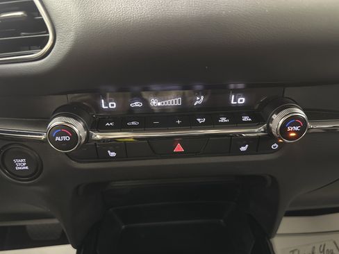 Used 2024 MAZDA CX-30 AWD 2.5 S w/ Preferred Package image 18