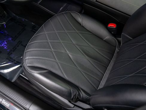 Used 2023 Mercedes-Benz EQS 580 4MATIC SUV image 15