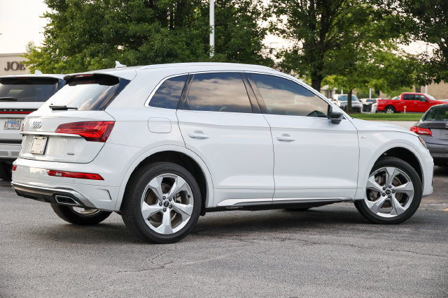 Certified 2023 Audi Q5 2.0T Premium Plus w/ Premium Plus Package AWD/4WD image 20